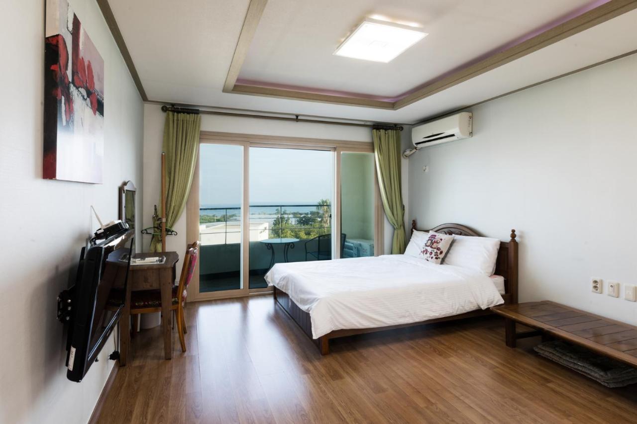 Jeju Bada Wi Olle Pension Seogwipo Exterior foto